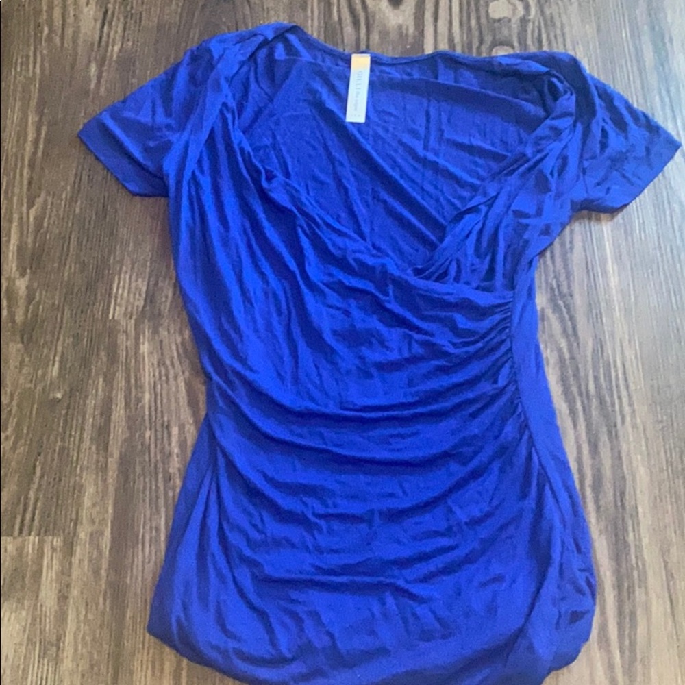 Ruched blue vneck
